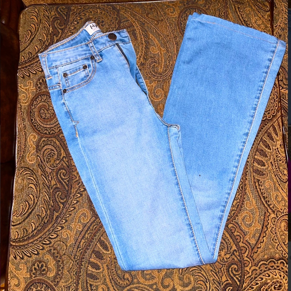 SUPER HIGH WAISTED BELL PANTS (BRAND: TOKYO DARLING) SIZE: 00 REGULAR